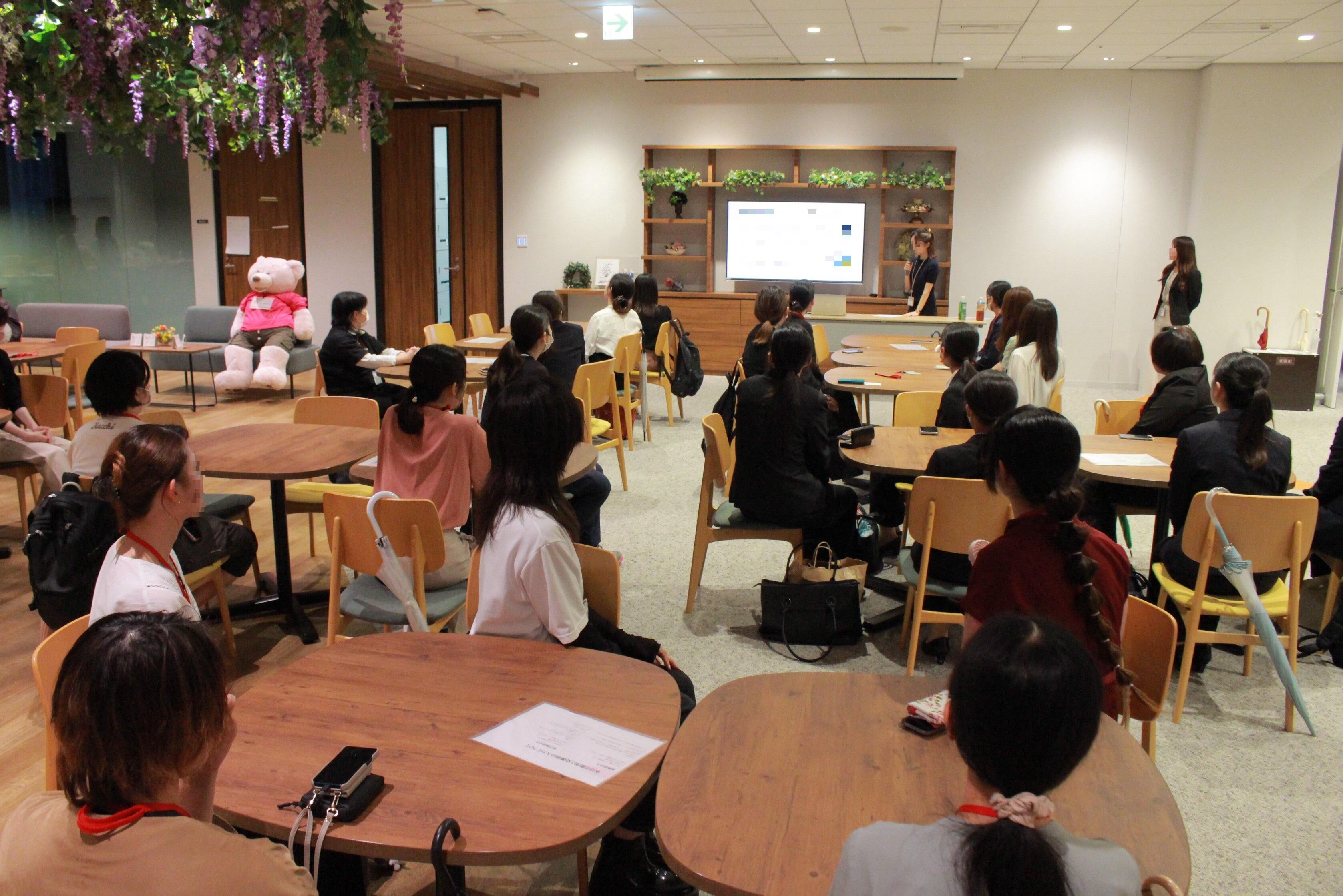 2407　0628開催 ゆめ小町懇親会（プレゼン風景）.jpg